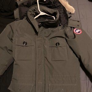Men's Medium Grey Canada Goose Banff Parka